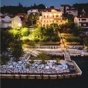 5 bedroom beachfront villa with pool on Ciova Island, Trogir, sleeps 12